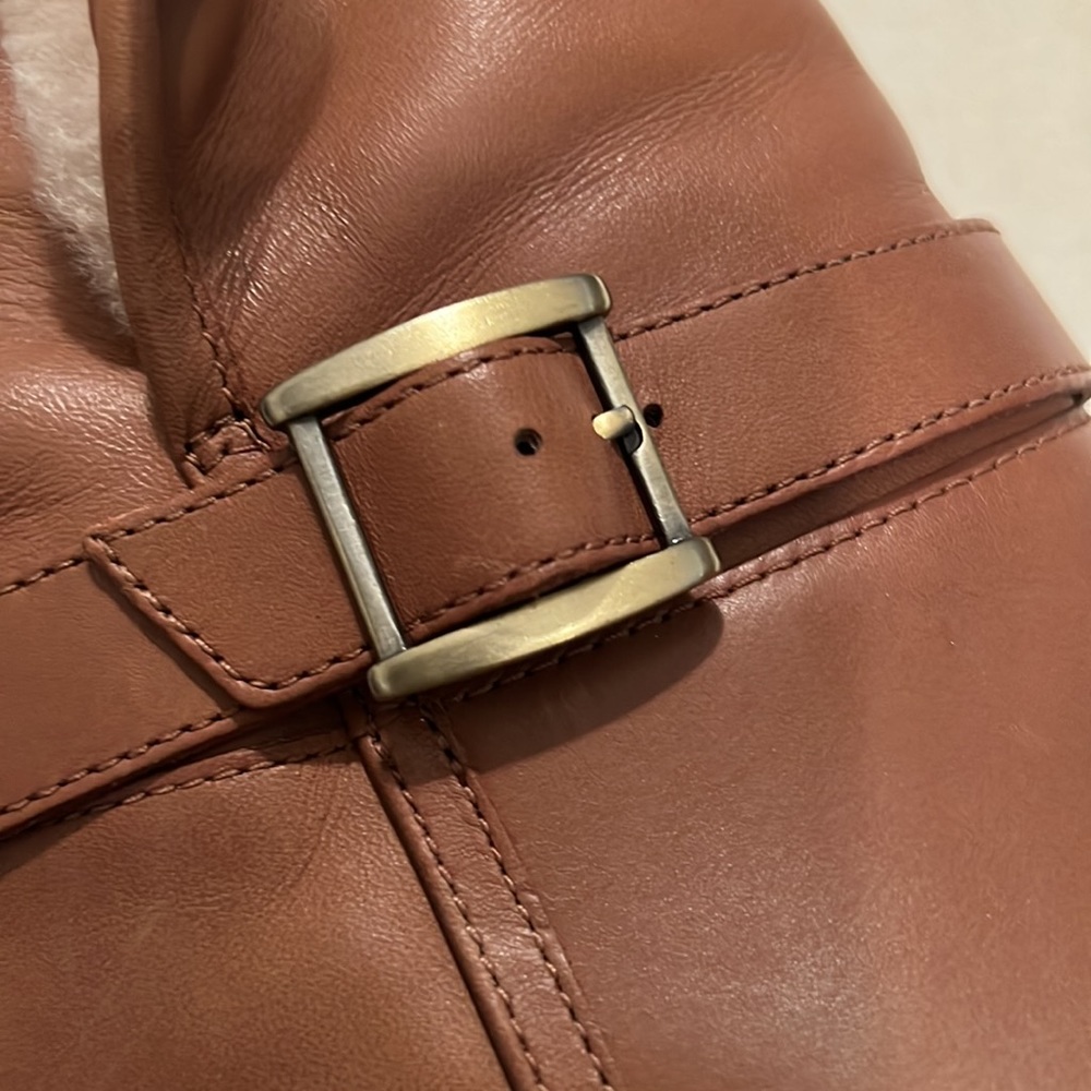 🔥🔥UGG Ellecia Boots - Picture 5 of 5